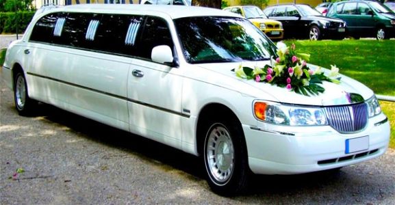 Choose the Right Type of Limousine