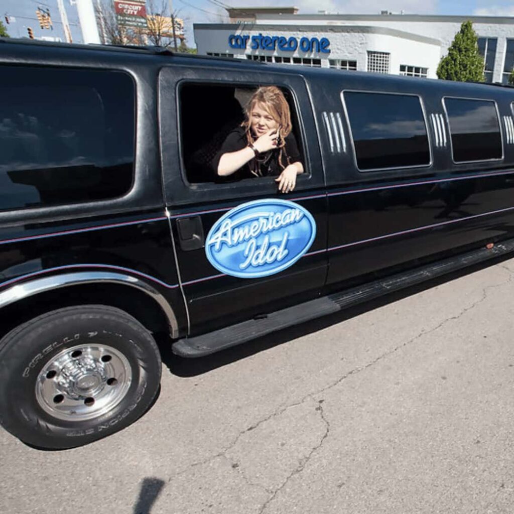 What make of limousines are they using on american idol?